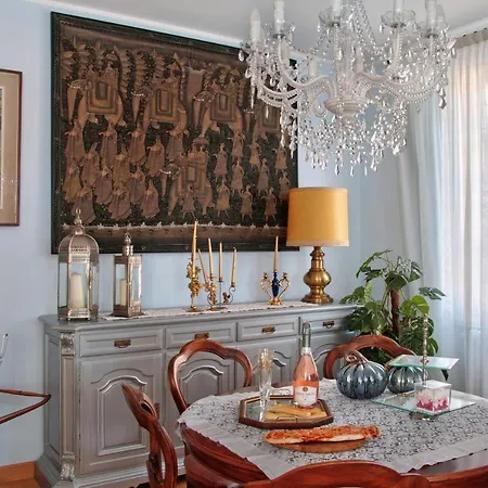 Casa Al Molo Nonna Rosy Apartment *